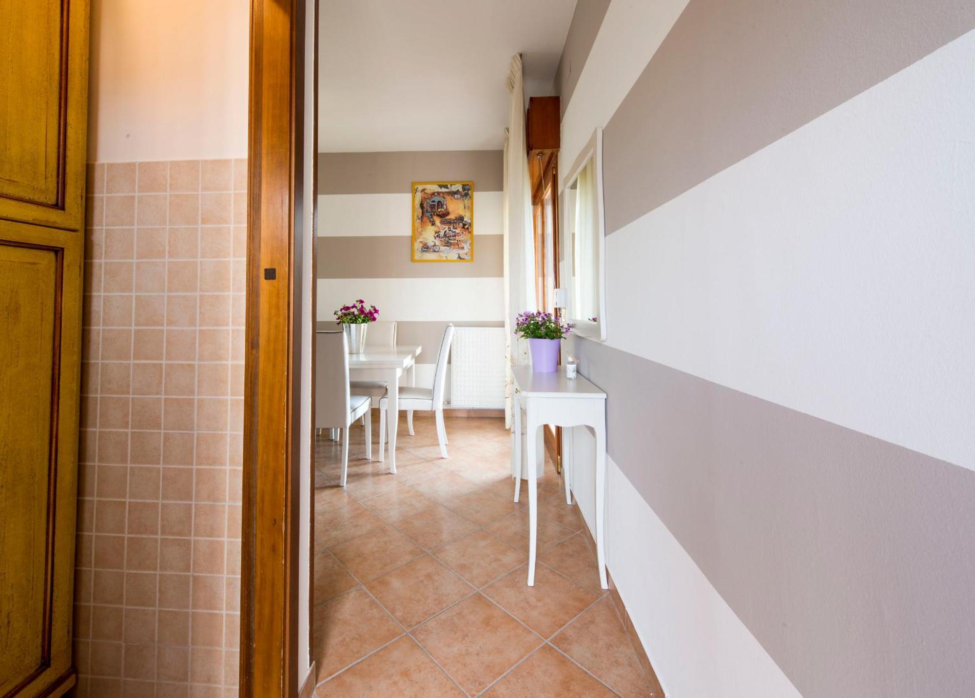 Italianflat - Peschiera Residence Peschiera del Garda Esterno foto
